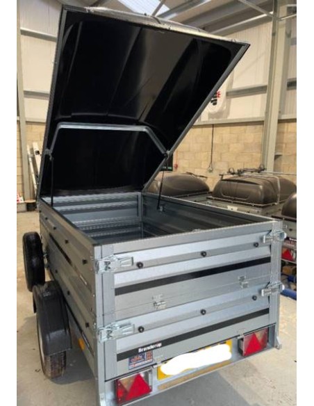 Půjčení vozíku Brenderup 1205 S s dvojitou bočnicí a plastovým víkem